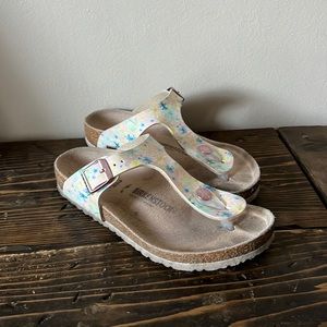 Kids Birkenstock sandals size 32